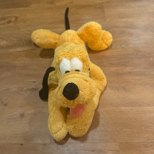 Walt disney store pluto - walt,